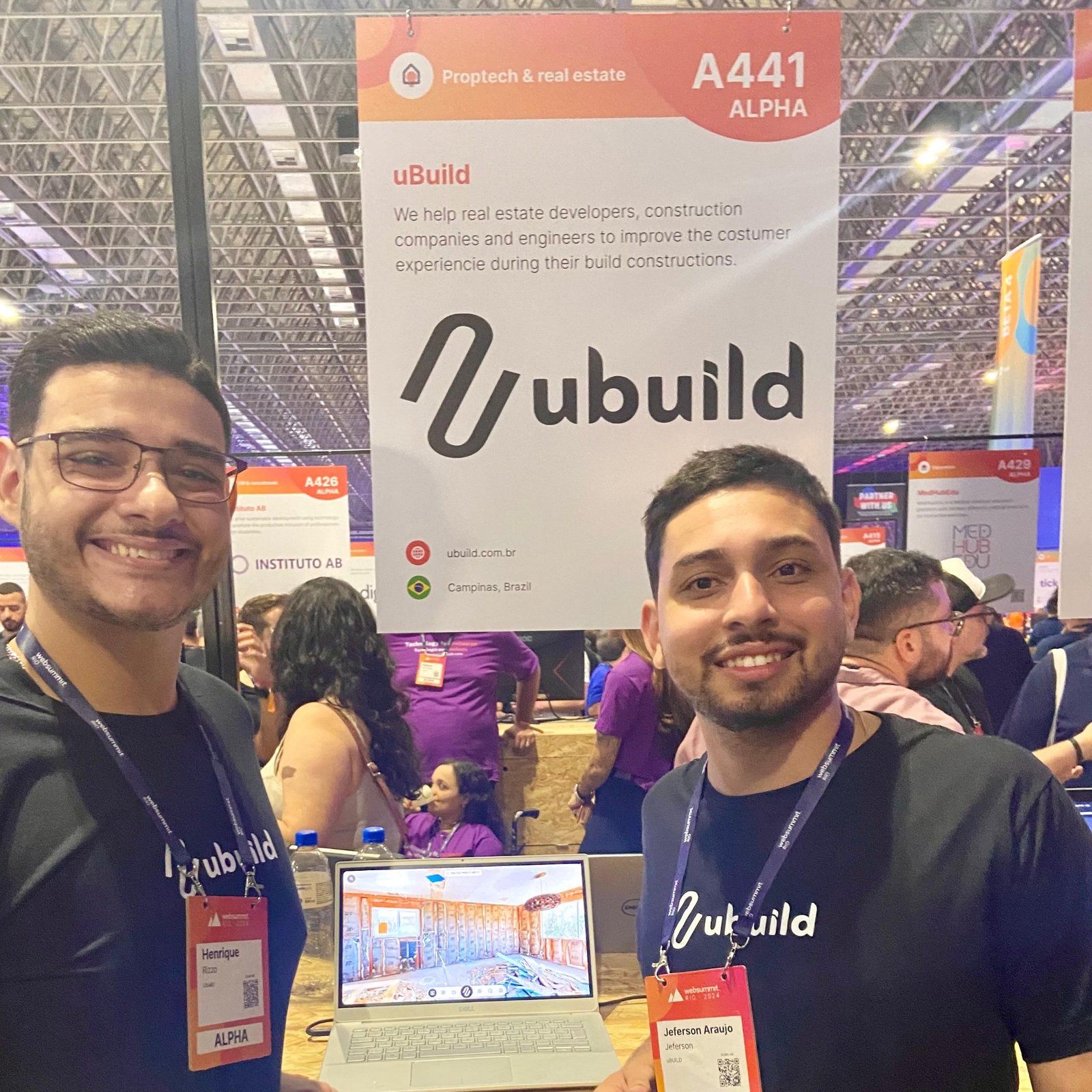 Ubuild no Web Summit Rio